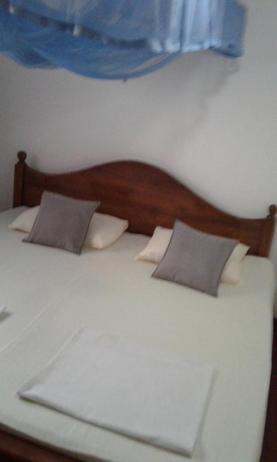 The Ocean Bed & Breakfast Unawatuna Exterior photo